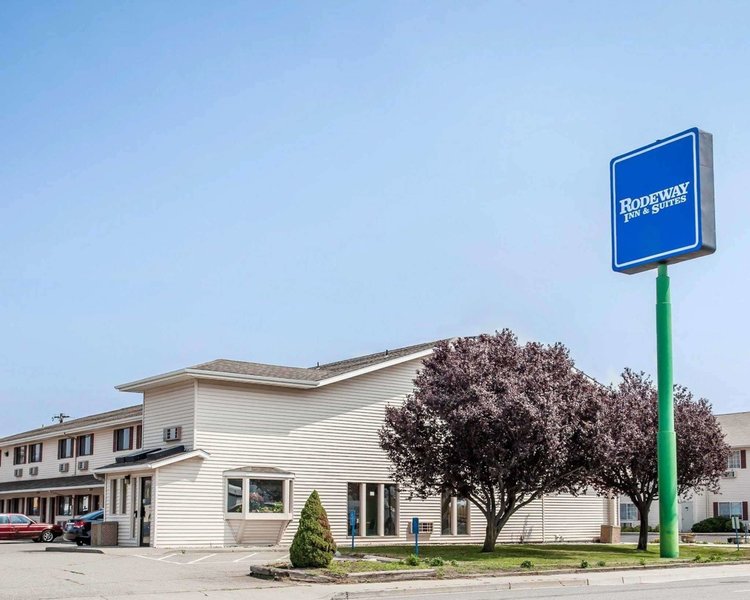 Rodeway Inn & Suites - fotografia 1
