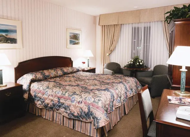 Days Inn by Wyndham San Diego Hotel Circle - photo 4