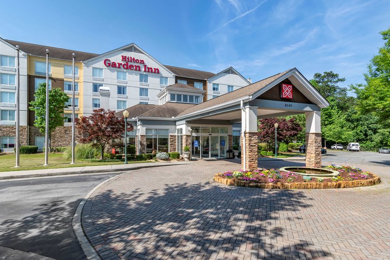 Hilton Garden Inn Atlanta NEGwinnett Sugarloaf - photo 1