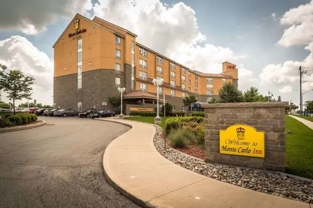 Monte Carlo Inn & Suites Downtown Markham - foto 4
