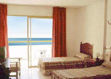Las Piramides Resort - photo 4