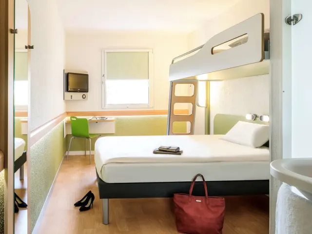 ibis budget Saint-Dié-des-Vosges - photo 2