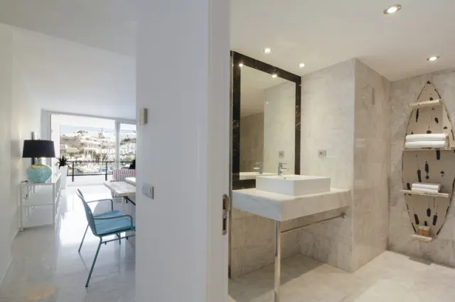 Marina Suites - photo 3