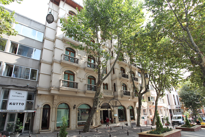 Sultanhan Hotel - photo 1