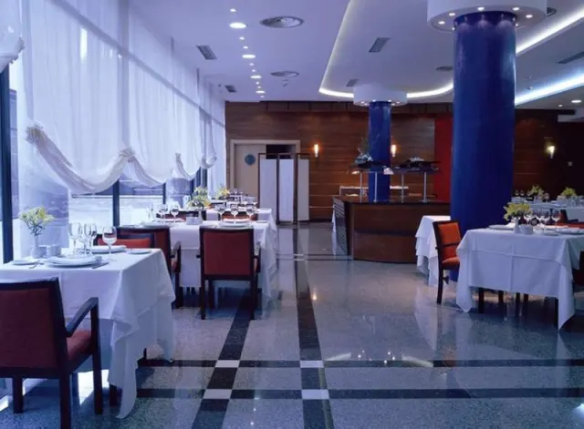 IBB Hotel Recoletos Coco Salamanca - photo 4