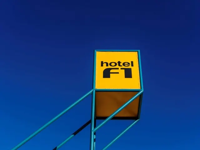 hotelF1 Rungis Orly - photo 2