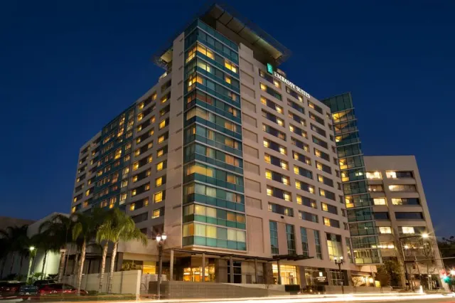 Embassy Suites by Hilton Los Angeles Glendale, Glendale