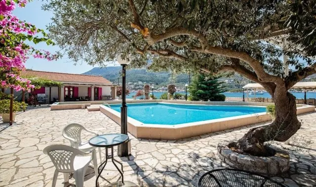 Captain Yiannis Hotel - photo 4