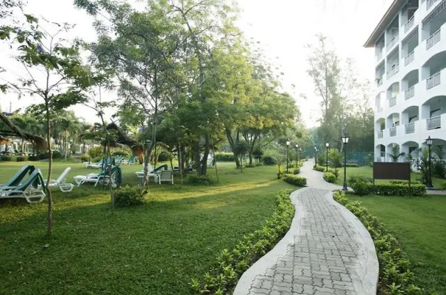 Pinnacle Grand Jomtien Resort - photo 2
