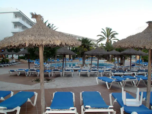 Hotel Marins Playa - photo 4