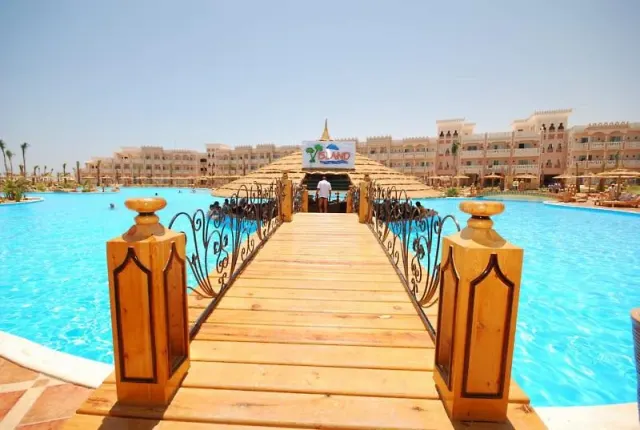 Pickalbatros Palace Resort - Hurghada - photo 2