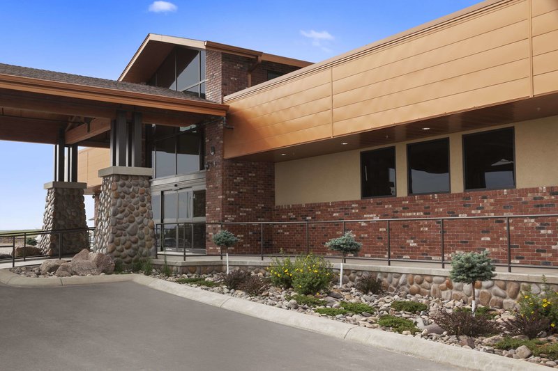 Super 8 by Wyndham Conrad - photo 1