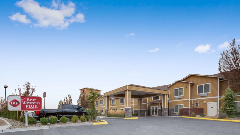 Best Western Plus Grapevine Inn - photo 1