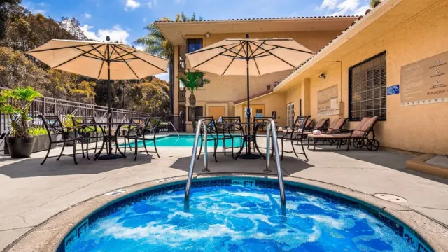 Best Western Chula VistaOtay Valley Hotel - photo 3