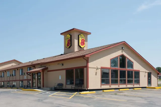 Super 8 by Wyndham Chadron NE, Nebraska