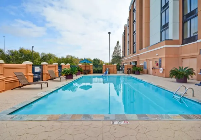 Hyatt Place Baton RougeI10 - photo 4