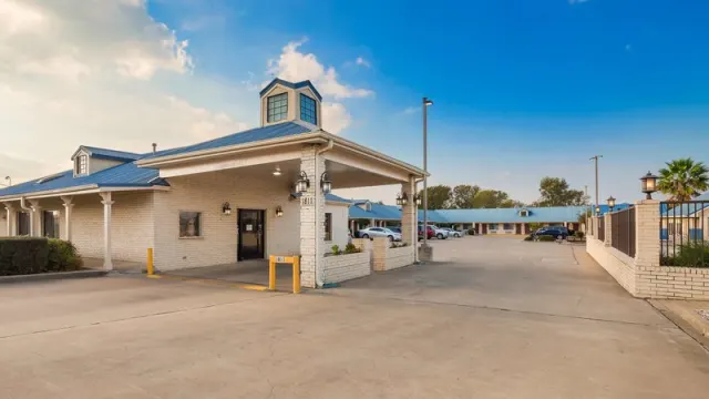 Best Western Regency Inn & Suites, Gonzales