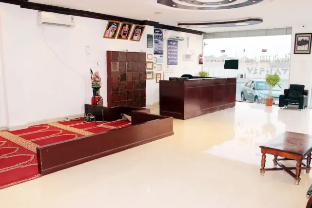 Al Eairy Furnished Apartments Qassim 4 - foto 2