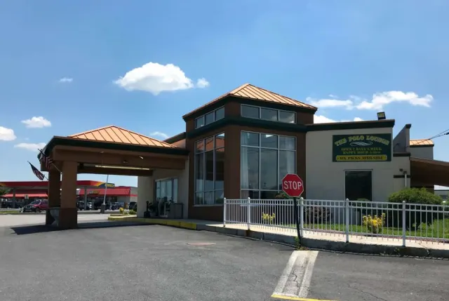Days Inn by Wyndham Carlisle North - photo 2