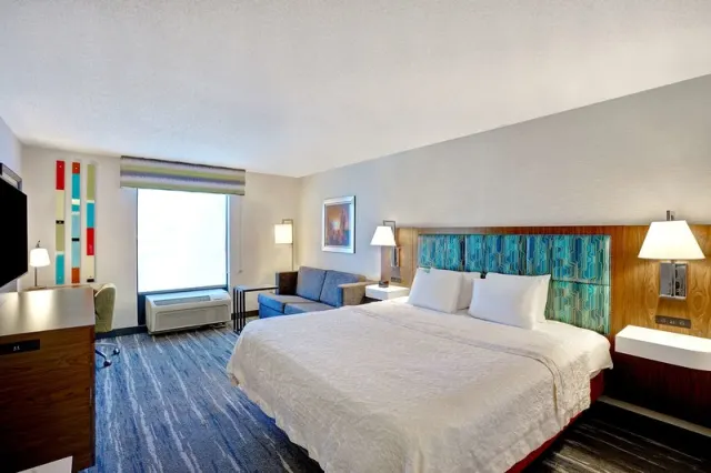 Hampton Inn Cortland - снимка 3