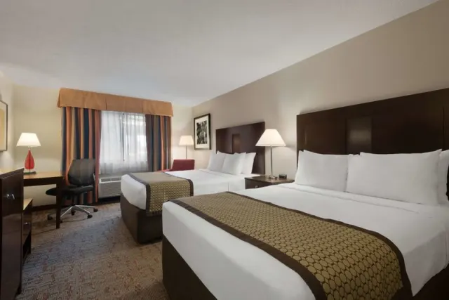 Baymont by Wyndham Belleville Airport Area - photo 4