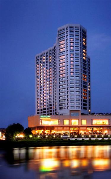 Centara Riverside Hotel Chiang Mai - photo 1