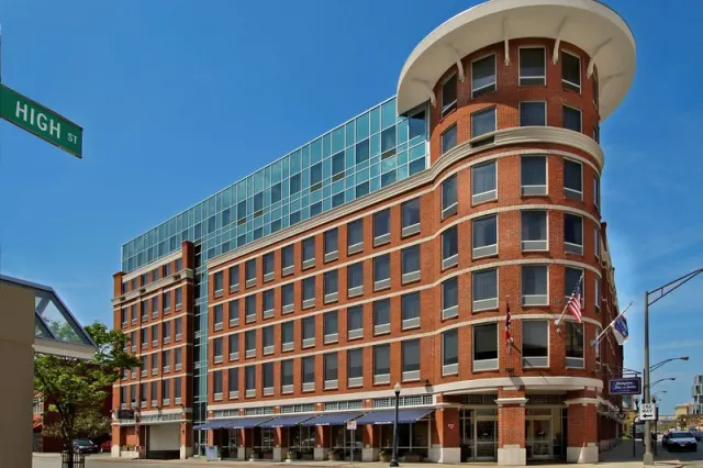 Hampton Inn  Suites Columbus Downtown, Ohio