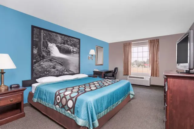 Super 8 by Wyndham Rainsville - photo 4