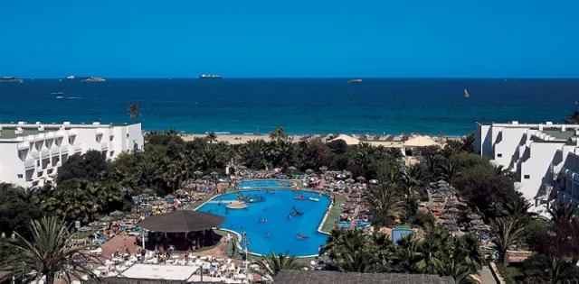 Grand Palladium White Island Resort & Spa - photo 2
