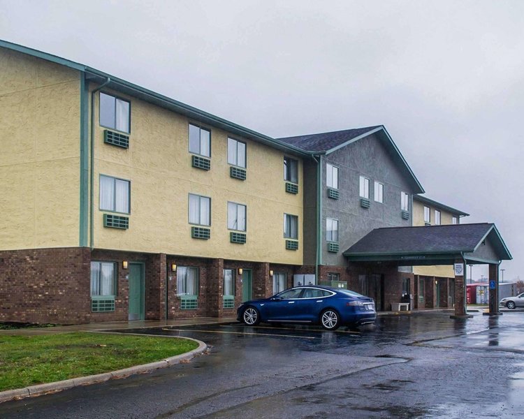Quality Inn - photo 1