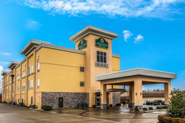La Quinta Inn Suites by Wyndham Claremore, Oklahoma