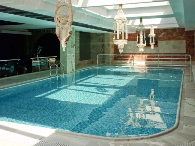 BC Spa Hotel - photo 3