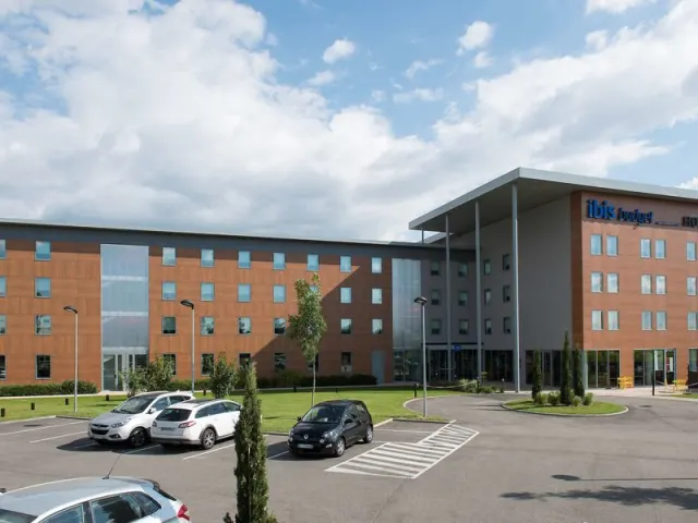 ibis budget Aeroport Lyon Saint Exupery - photo 3