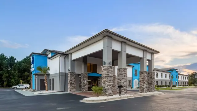 Best Western Shallotte  Ocean Isle Beach Hotel - photo 4