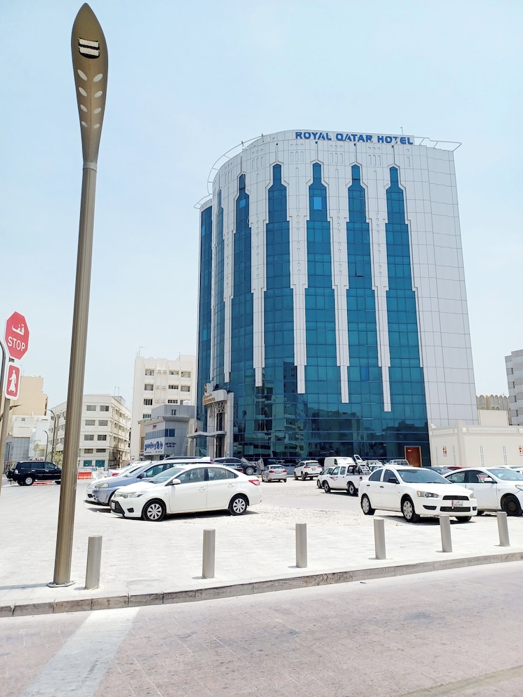 Royal Qatar Hotel - photo 1