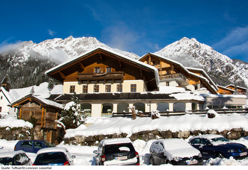 AlmwellnessResort Tuffbad - photo 1