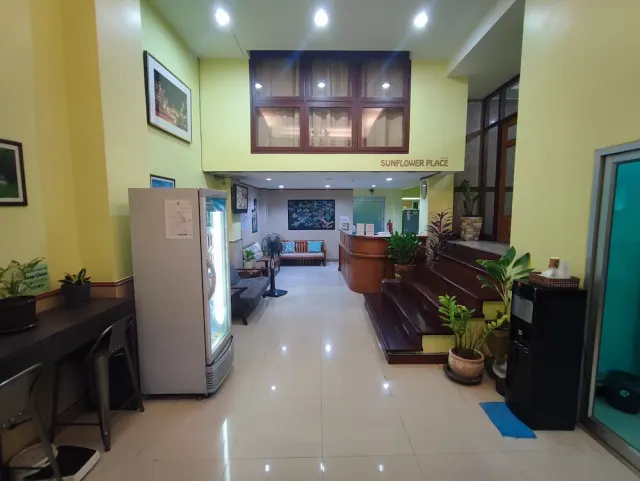 Sunflower Hotel Apartments - photo 2