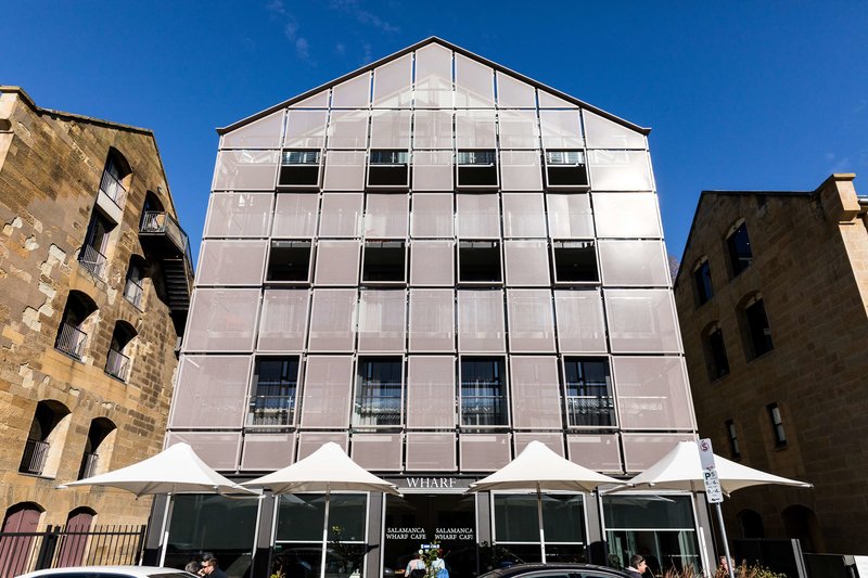 Salamanca Wharf Hotel - photo 1
