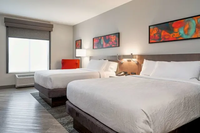 Hilton Garden Inn Louisville Mall of St Matthews - photo 4