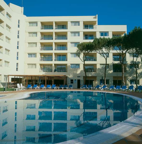 The Patio Suite Hotel - снимка 3
