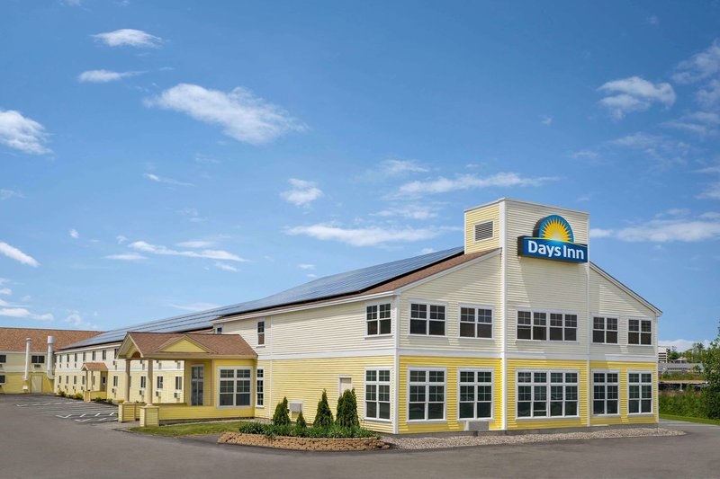 Days Inn by Wyndham AirportMaine Mall - photo 1
