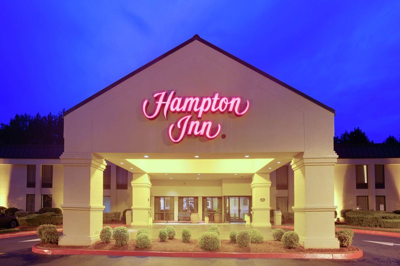 Hampton Inn Chester - photo 1