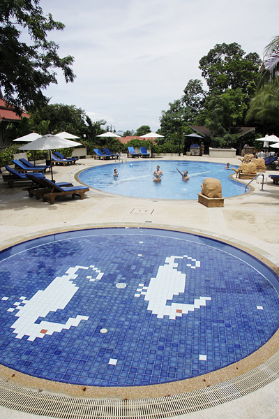 Holiday Inn Resort Krabi Ao Nang Beach - photo 2