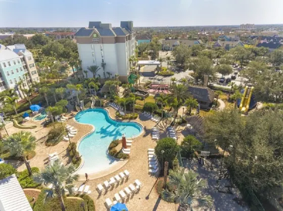 Holiday Inn Express & Suites South Lake Buena Vista