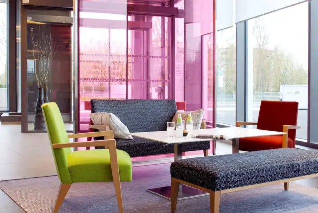 Park Inn by Radisson Lille Grand Stade - photo 2