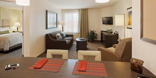 Sonesta Simply Suites Arlington Entertainment District - photo 2