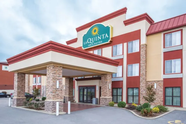 La Quinta Inn  Suites by Wyndham OFallon IL  St Louis - foto 4