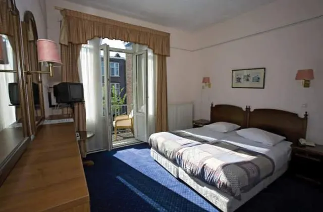 Apple Inn - photo 4