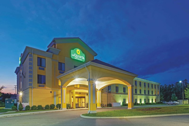 Dominion Inn and Suites - foto 1