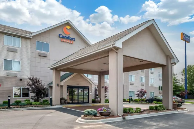 Comfort Suites - foto 2